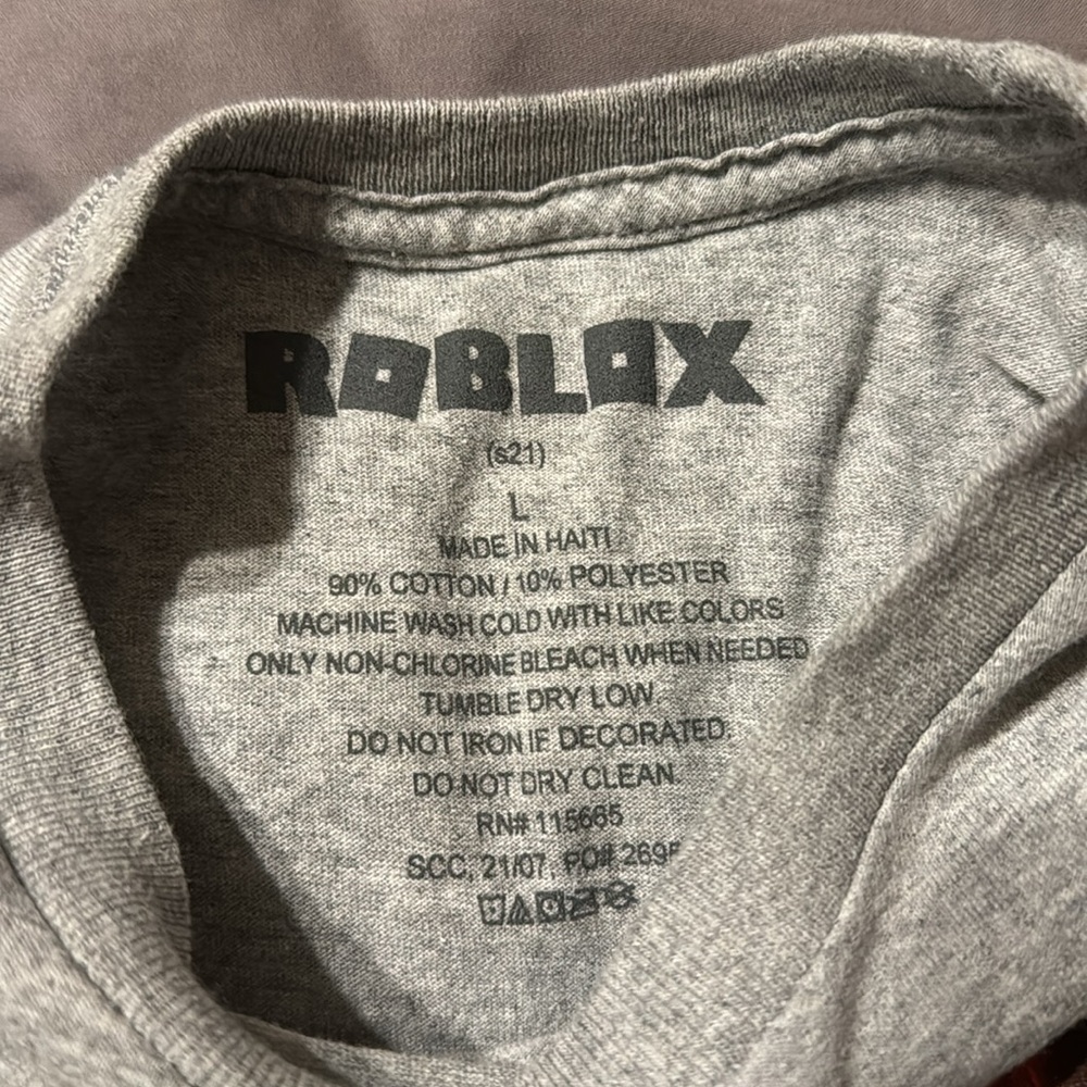Roblox Tee - Picture 3 of 4